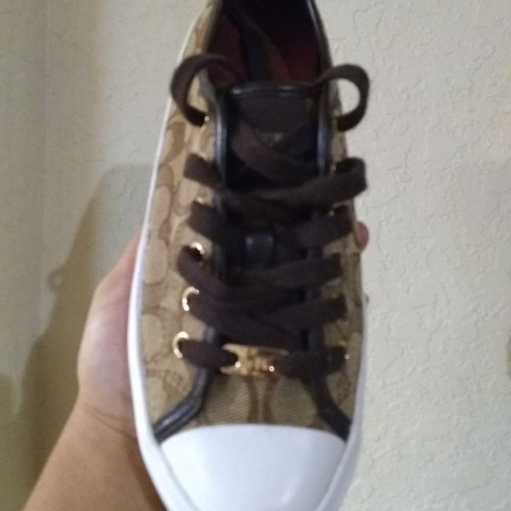 COACH WOMEN SHOES - Picture 3 of 7
